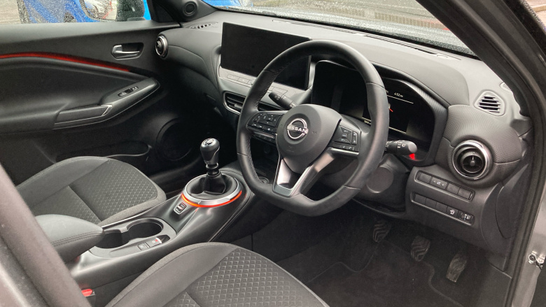 Nissan Juke 1.0 DiG-T N-Connecta 5dr Petrol Hatchback